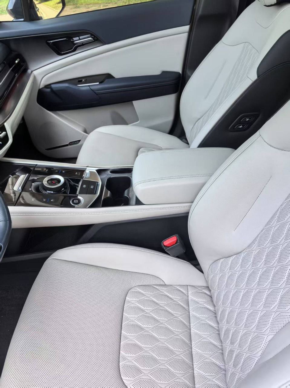 KIA Sportage 2.0L Platinum Expansion 2022 — фото 1