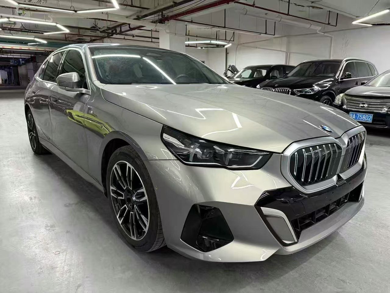 BMW 525Li M Sport Package 2024 — фото 1