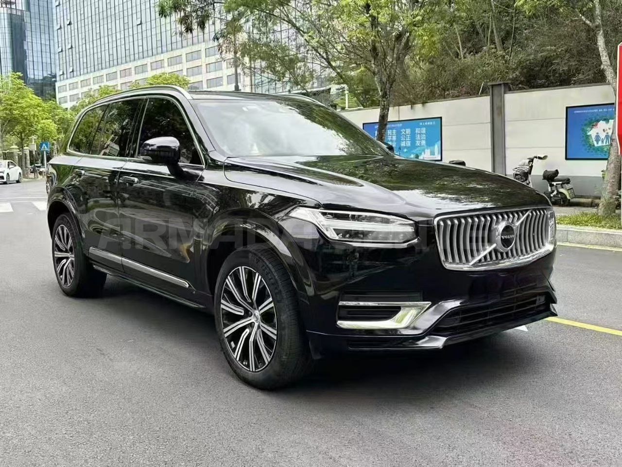 Volvo XC90 Luxury Edition 2021 — фото 1