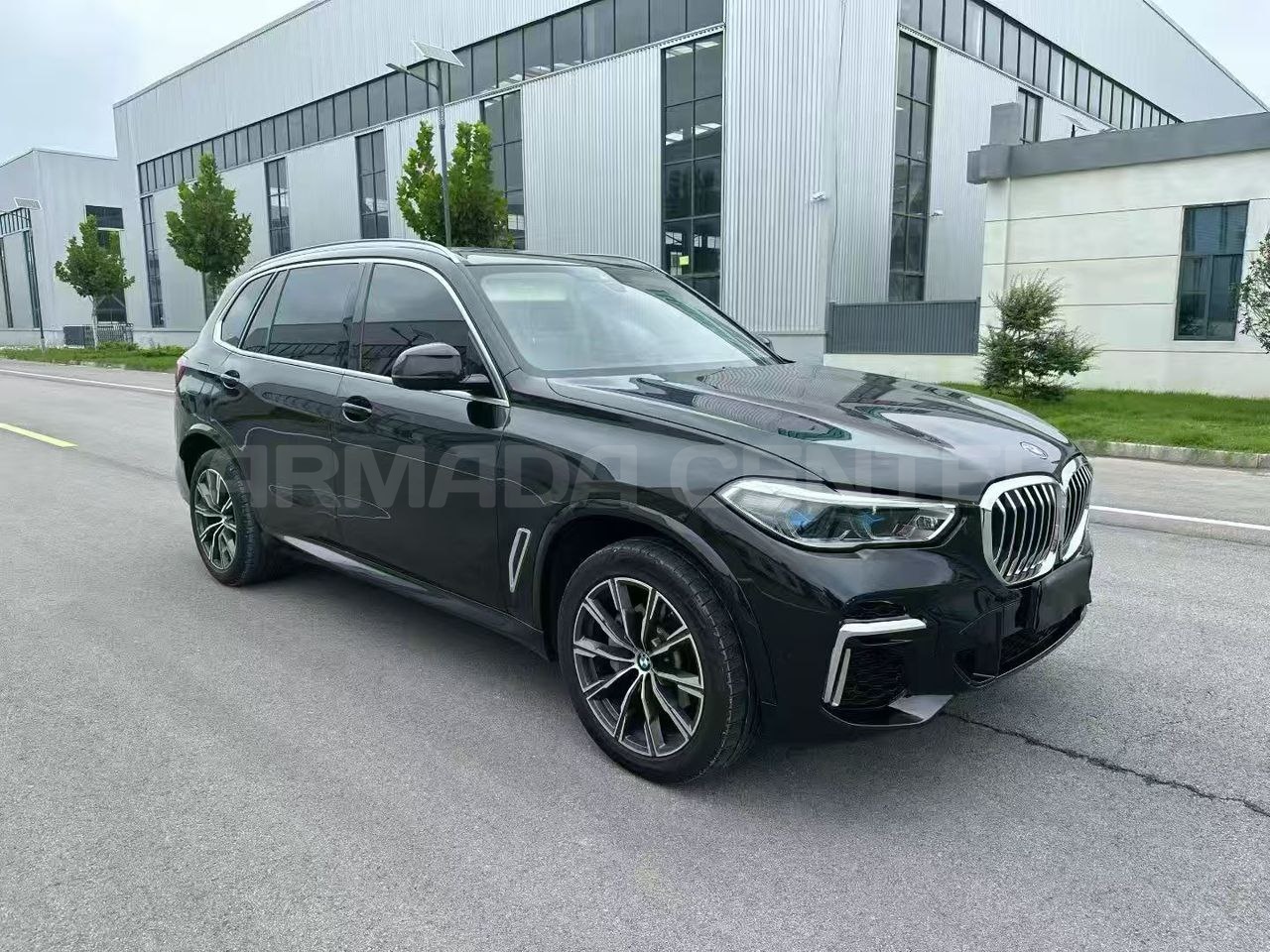 BMW X5 xDrive 30Li M Sport Package — фото 1