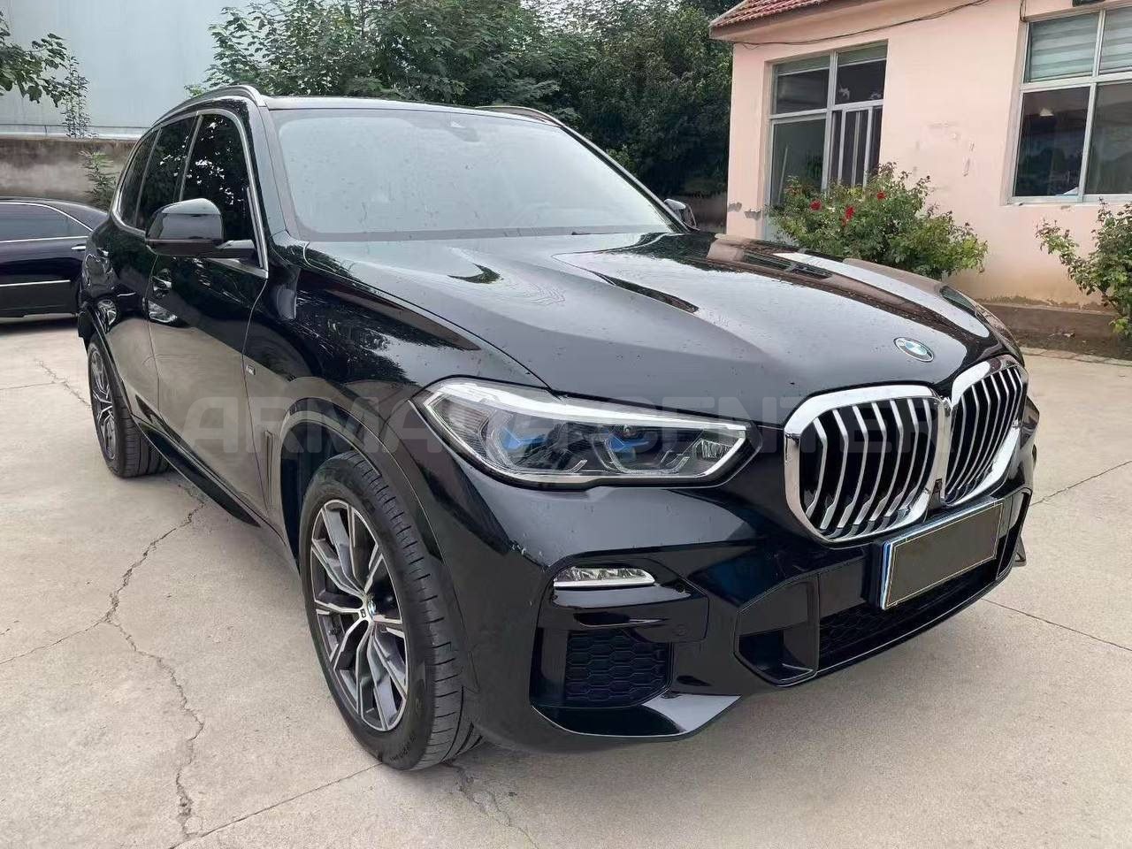 BMW X5 xDrive 40i 3.0T 2021 — фото 1
