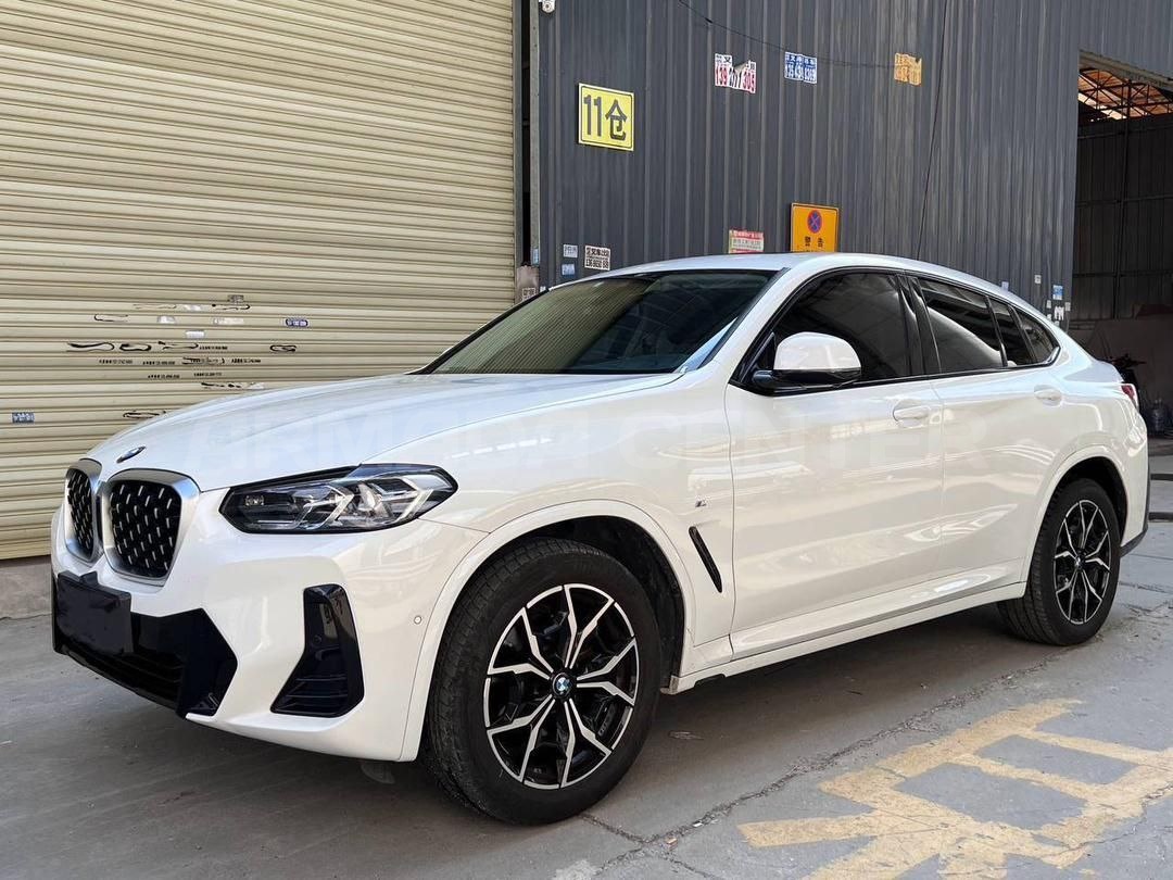 BMW X4 xDrive 25i 2023 — фото 1