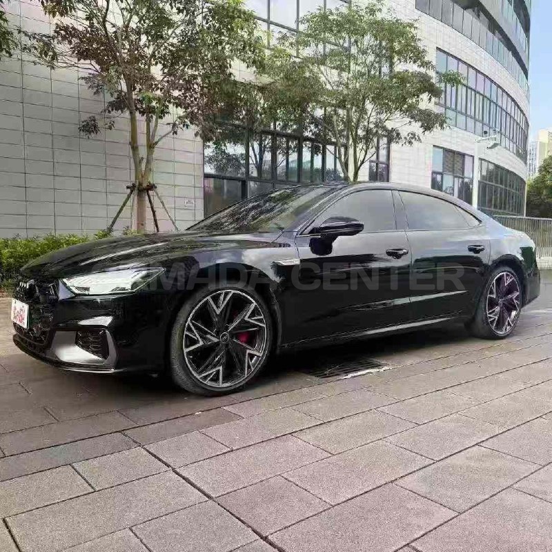 Audi A7L 45 TFSI Quattro 2.0T — фото 1