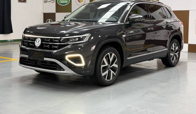 Volkswagen Tanyue 1.4T 150HP 2WD 2023 | Черный | — фото 1