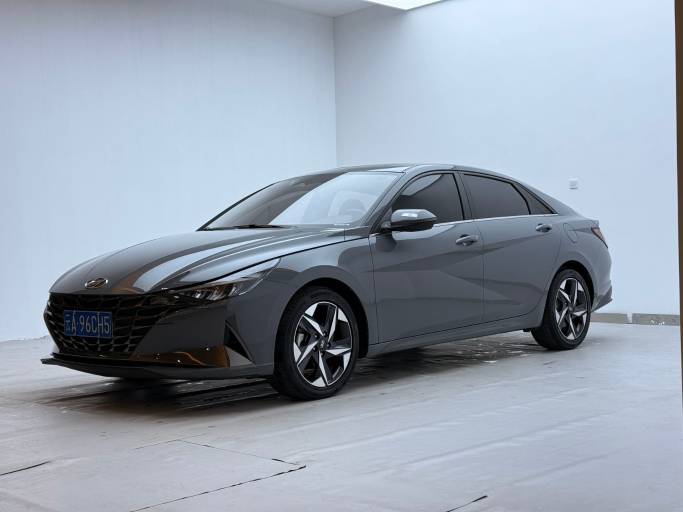 Hyundai Elantra 1.5T 115HP 2WD 2021 — фото 1