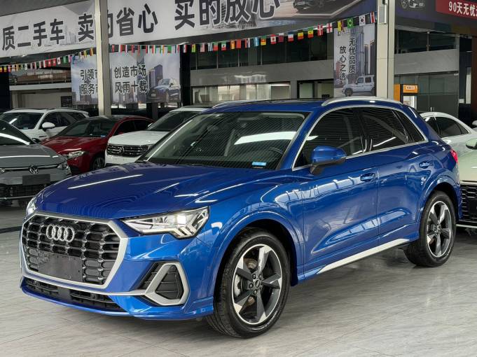 Audi Q3 1.4T 150HP 2WD 2022 | Синий — фото 1