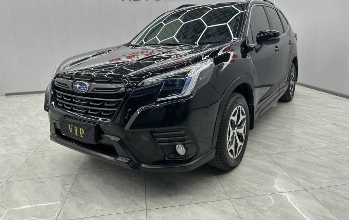 Subaru Forester 2.0L 154HP 2WD 2022 | Черный — фото 1