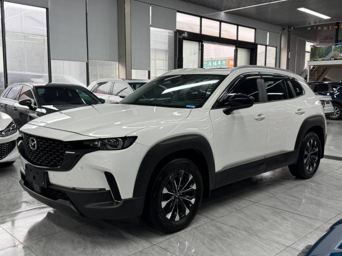 Mazda CX 2.0L 115HP 2WD 2023 | Белый | — фото 1