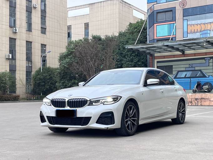 BMW 320Li 2.0T 156HP 2WD 2022 — фото 1