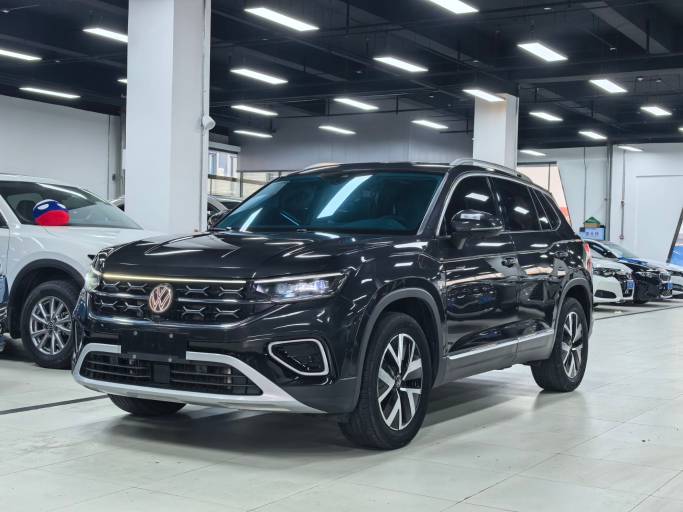 Volkswagen Tanyue 1.4T 150HP 2WD 2023 | Черный | — фото 1