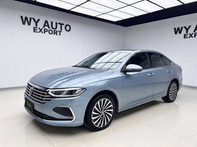 Volkswagen Lavida 1.4T 150HP 2WD 2023 | Синий — фото 1