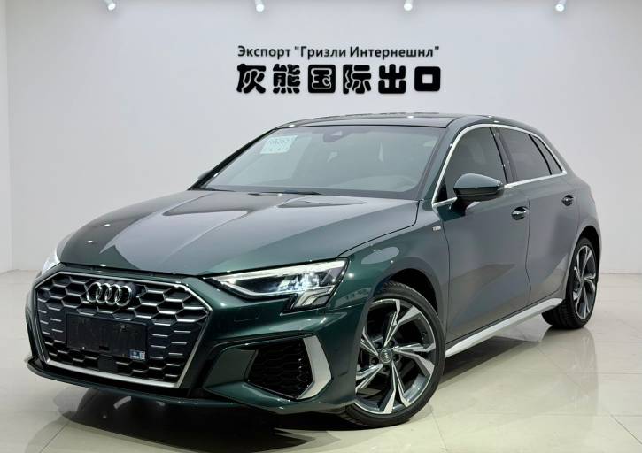 Audi A3 21 Audi A3 Sportback 35TFSI Luxury sports 1.4L 150HP 2WD 2021 — фото 1