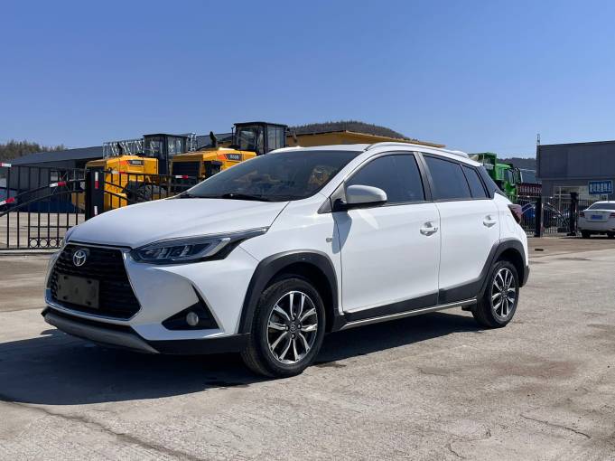 Toyota Yaris L 1.5L 2WD 2022 — фото 1