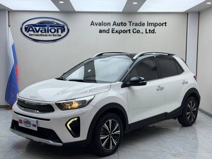 Kia Stonic 1.4L 100HP 2WD 2021 — фото 1