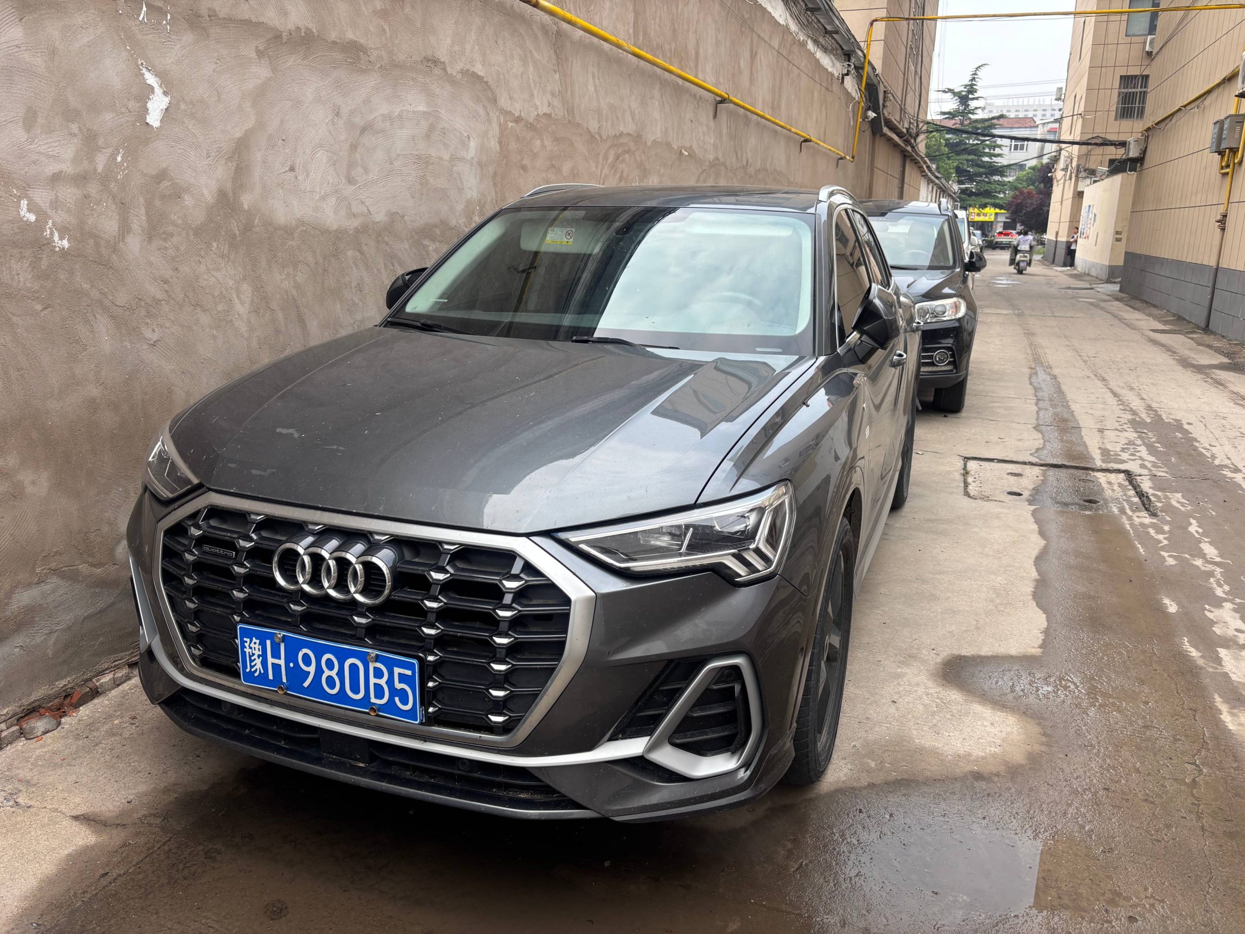 Audi Q3 1.4T 150HP 2WD 2022 | Пепел | — фото 1
