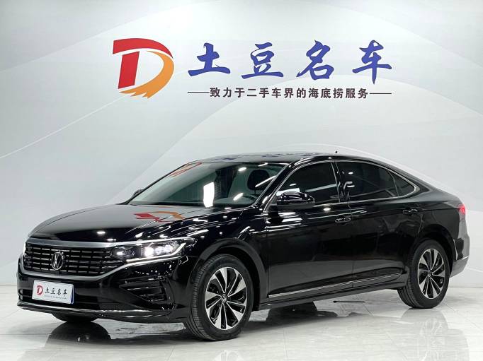 Volkswagen Passat 1.4L 150HP 2WD 2023 — фото 1