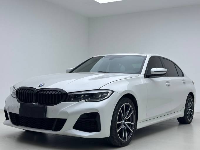 BMW 3 Series 2.0T 156HP 2WD 2022 — фото 1