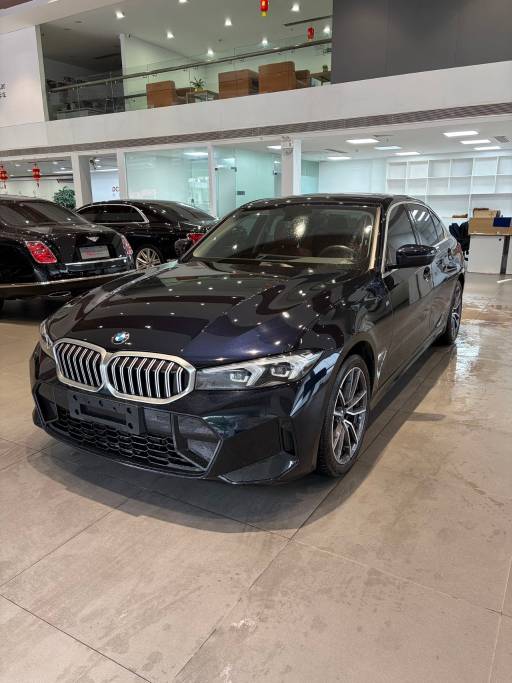 BMW 3 Series 2.0L 156HP 2WD 2023 | Черный — фото 1