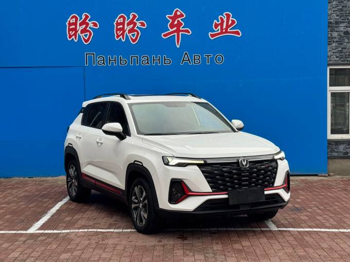 Changan CS35 — фото 1