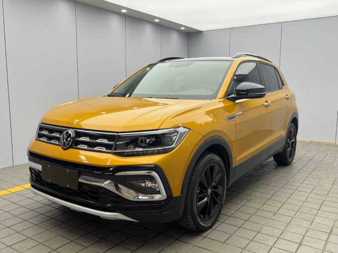 Volkswagen T-Cross — фото 1