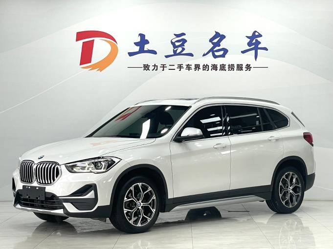 BMW X1 — фото 1