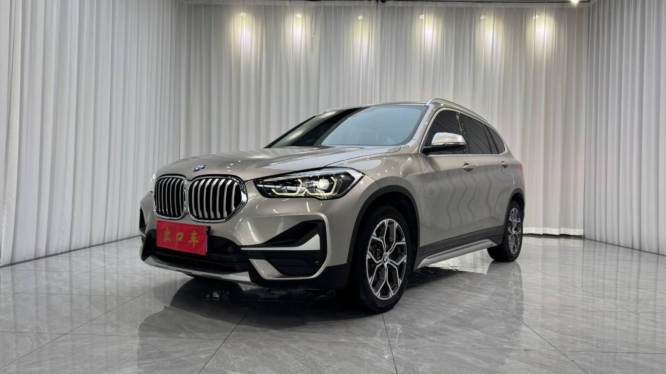 BMW X1 — фото 1