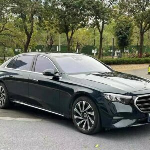Mercedes-Benz E300L Luxury 2.0T RWD