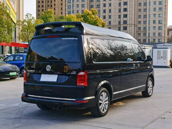 Volkswagen Caravelle TSI 2.0T 204 л.с. Luxury Edition 7 Seaters 2019 — изображение 5