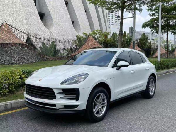 Porsche Macan S 3.0T 354 л.с. 4WD 2020 — изображение 2