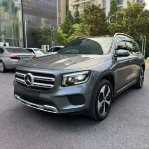 Mercedes-Benz GLB200 Fashion Edition Front View