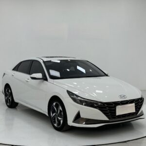 Hyundai Elantra 1.5T FWD 2021 Front View