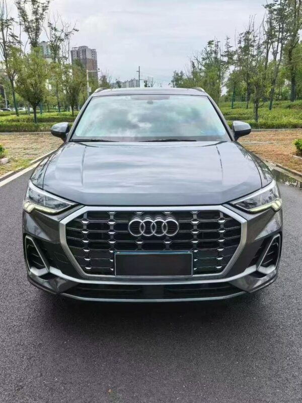 Audi Q3 35TFSI Fashion Dynamic Edition Front View