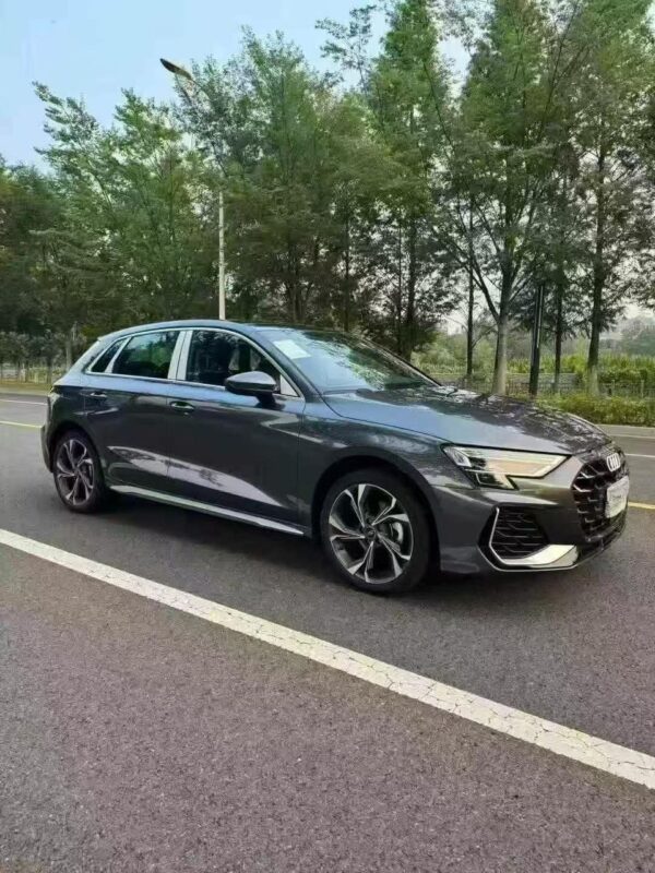 Audi A3 Sportback 35TFSI Flying Spur Premium Edition