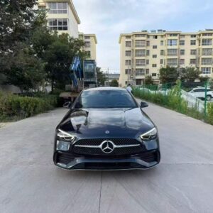 Mercedes-Benz C200L Sport 1.5T Front View
