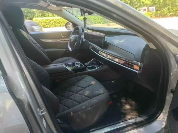 BMW 735Li M Sport 2022 Rear View