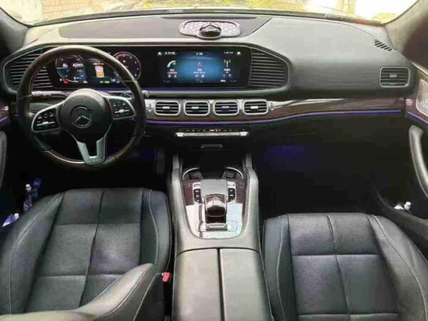 Mercedes-Maybach GLS480 4MATIC Engine