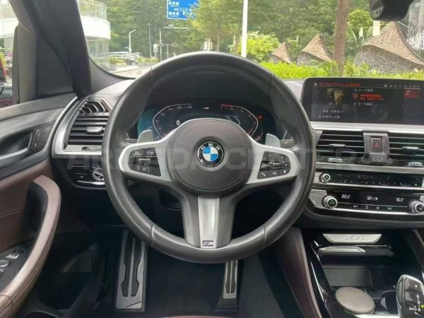 BMW X4 xDrive25i M Sport 2020 Dashboard