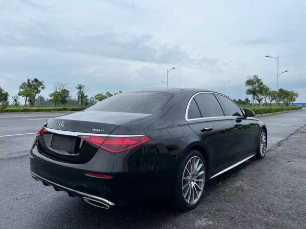 Mercedes S450L 4MATIC 2020 Задний вид