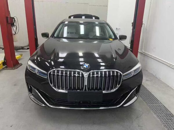 BMW 740Li xDrive 2020 Interior