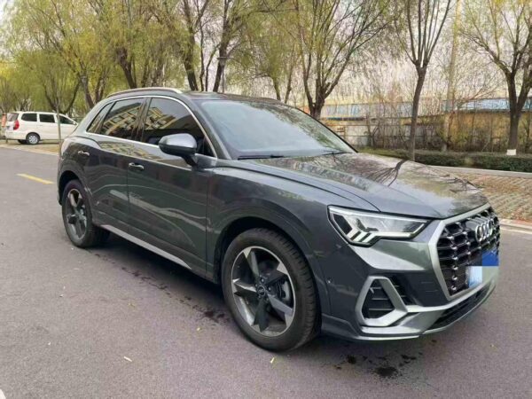 Audi Q3 35TFSI Fashion Dynamic Edition 2022