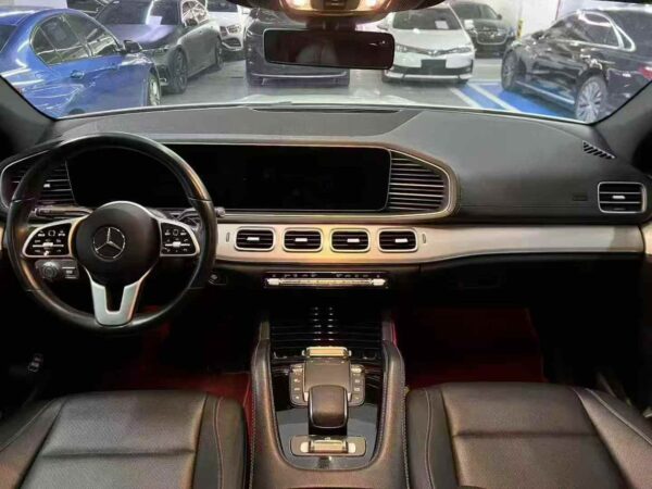 Mercedes GLE350 Luxury Edition Interior