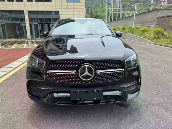 Mercedes GLE450 Coupe 2021 Cabin