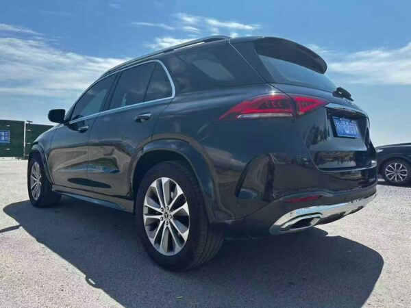 Mercedes GLE350 4MATIC Fashion 2022 Detail
