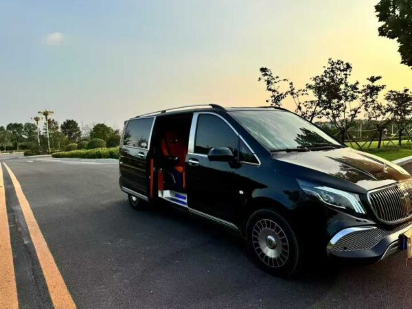 Mercedes Vito Maybach Interior Details