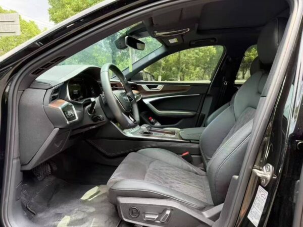 Audi Premium Seats