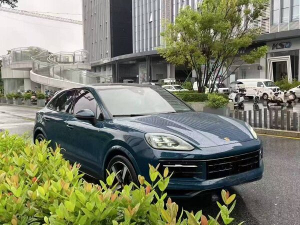 Porsche Cayenne Coupe 3.0T 2023 - Biscay Blue Metallic