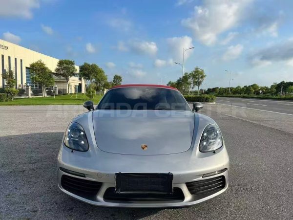 Porsche 718 Boxster T