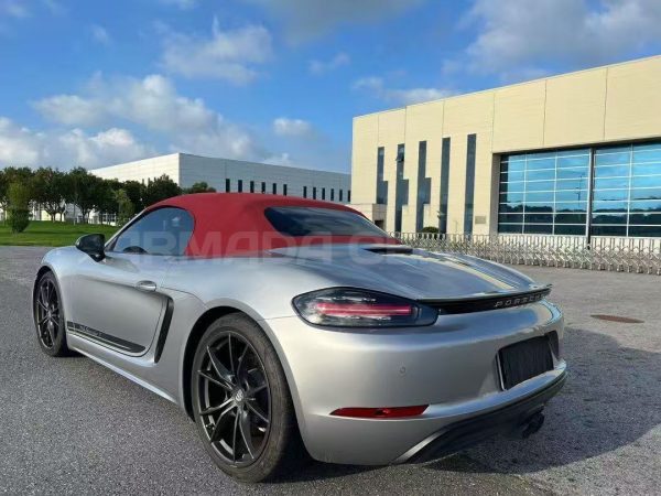 Porsche 718 Boxster T