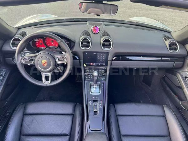 Porsche 718 Boxster T