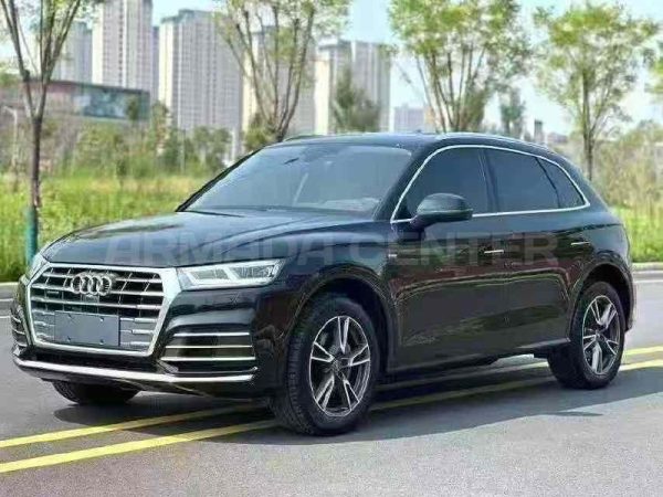 Audi Q5L 45TFSI Premium Fashion Edition Side View